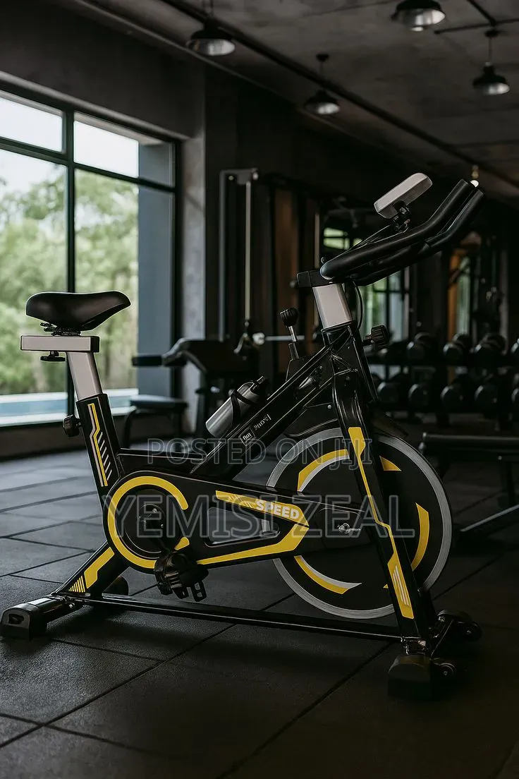 Durable Exercise Workout Spinning Bike With 120KG User Weight