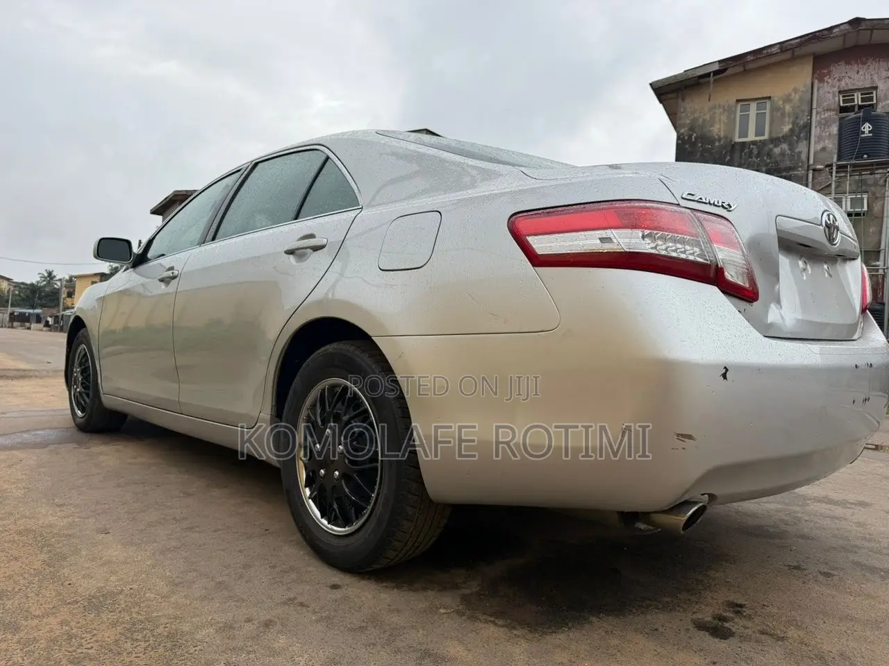 Toyota Camry LE V6 4dr Sedan (3.5L 6cyl 6A) 2011 Silver