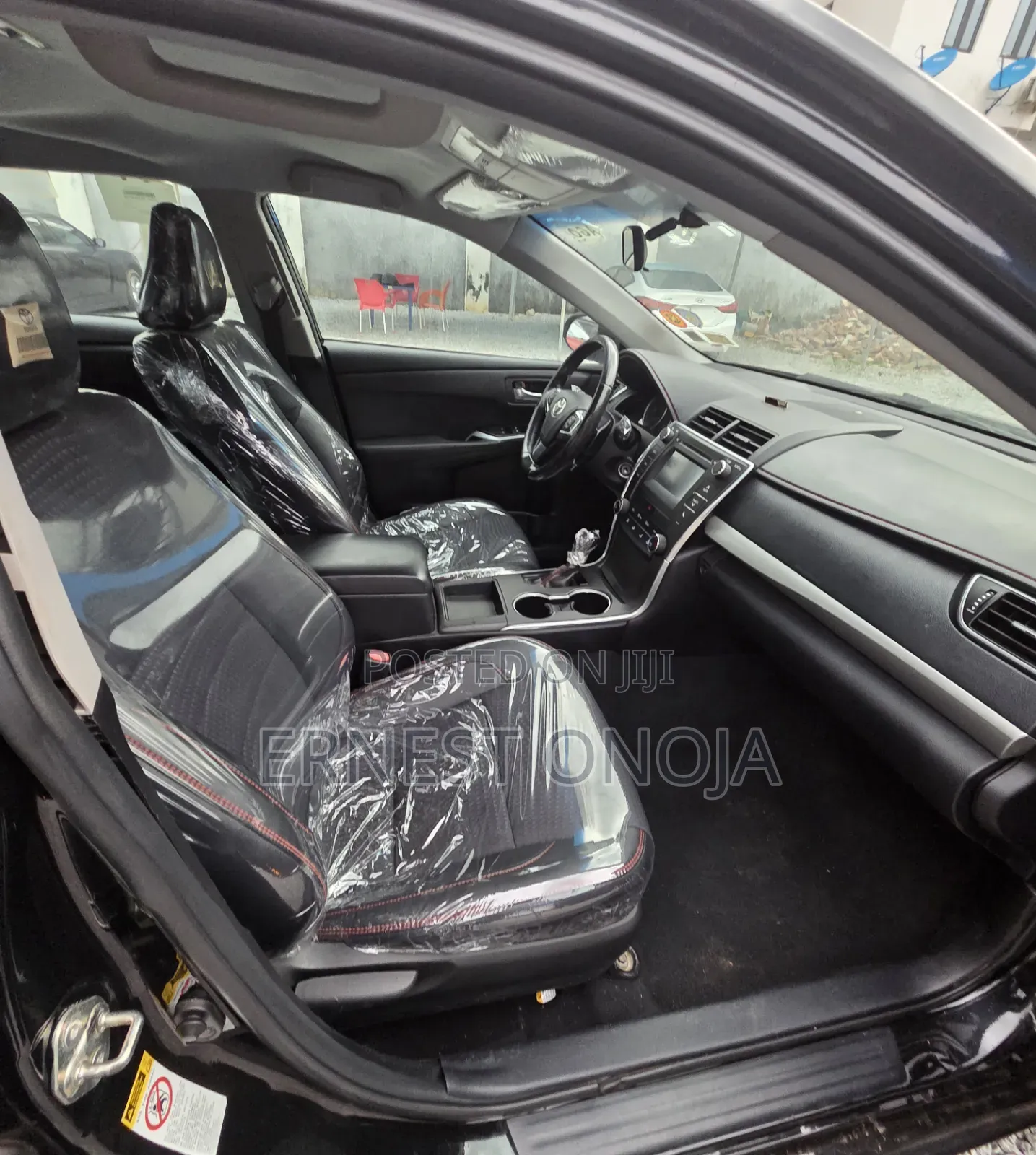 Toyota Camry SE 4dr Sedan (2.5L 4cyl 6A) 2015 Black