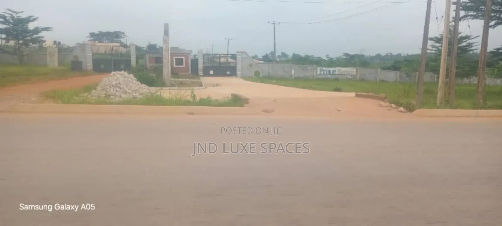 3bdrm Bungalow in Obafemi-Owode for sale