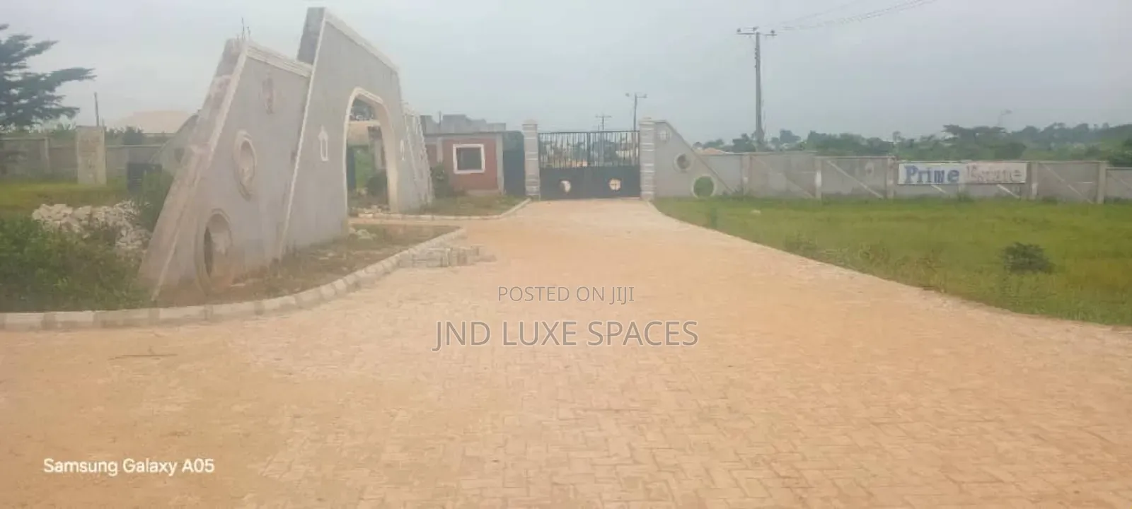 3bdrm Bungalow in Obafemi-Owode for sale