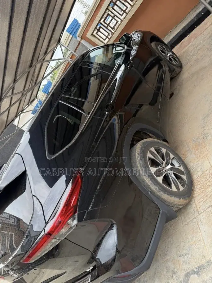 Toyota Highlander XLE AWD 2020 Matt Black
