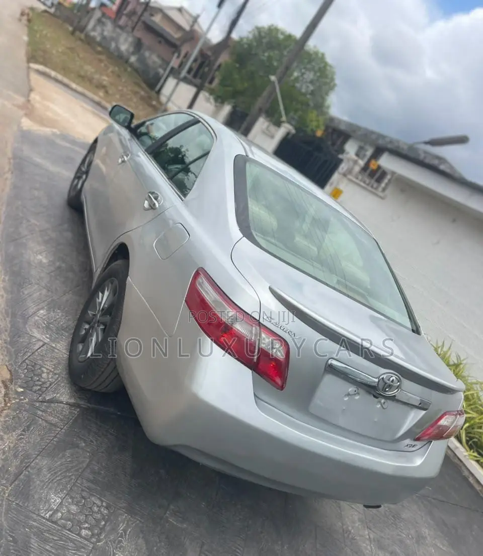 Toyota Camry 2008 Silver