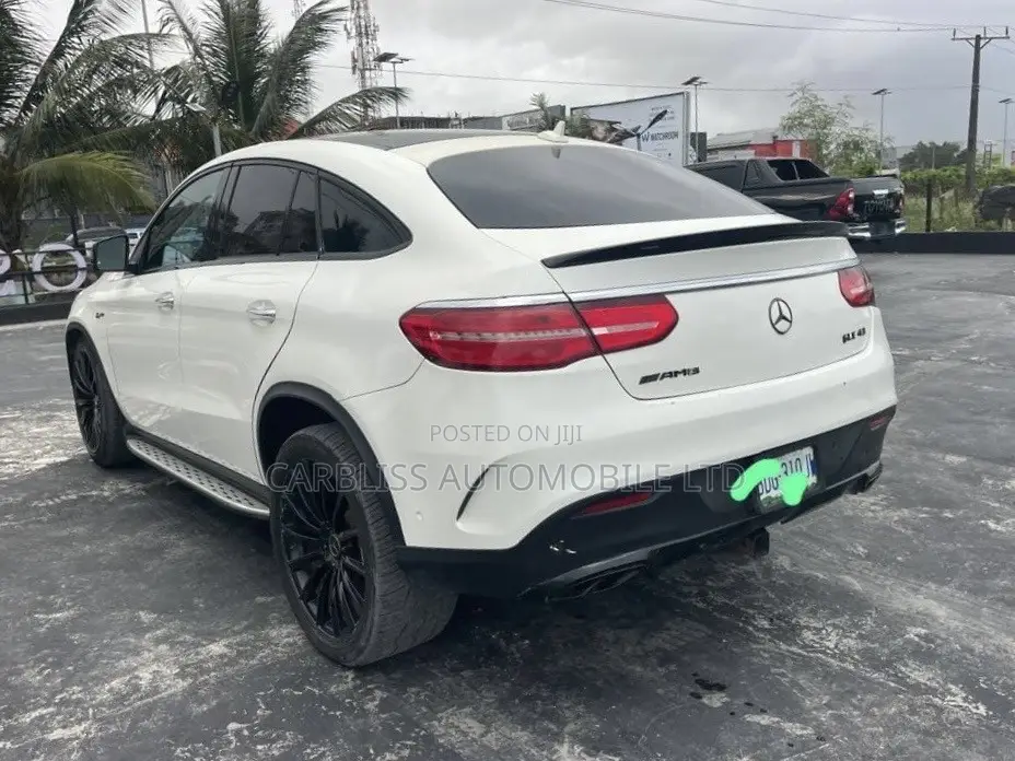 Mercedes-Benz GLE-Class AMG GLE 43 4MATIC 2017 Off white