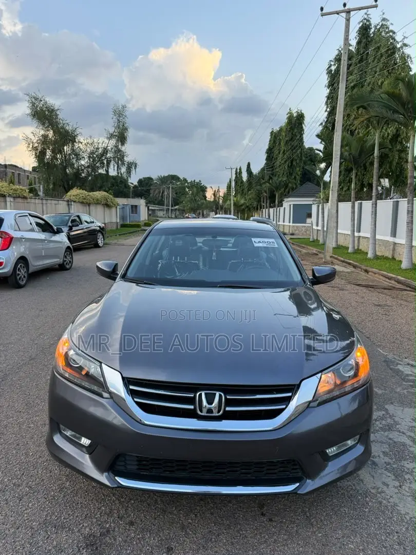 Honda Accord LX 4dr Sedan (2.4L 4cyl 6M) 2015 Gray
