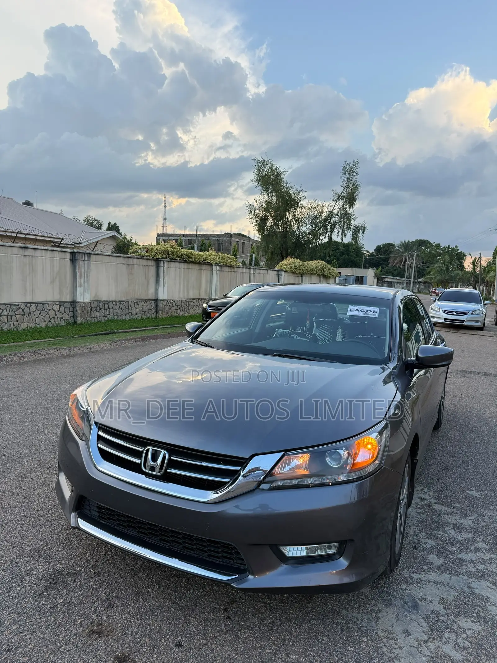Honda Accord LX 4dr Sedan (2.4L 4cyl 6M) 2015 Gray