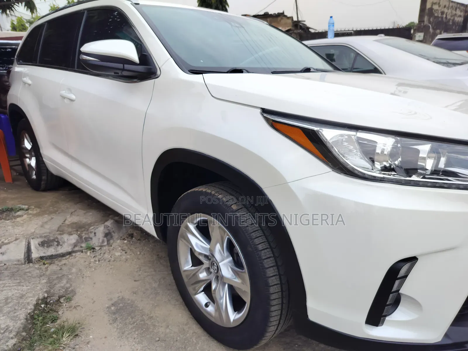Toyota Highlander Limited 2019 White
