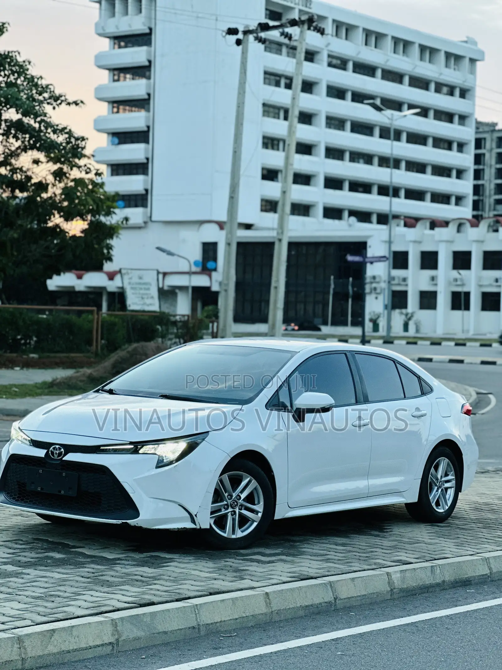 Toyota Corolla 2021 White