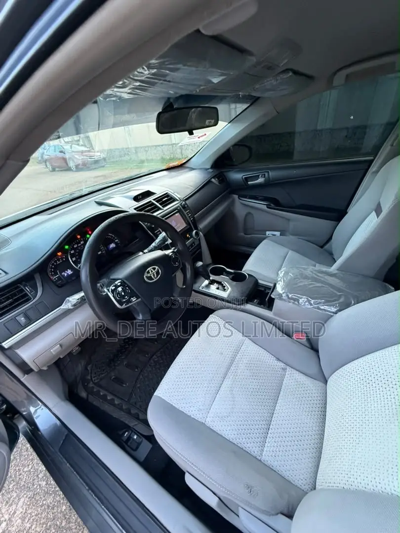 Toyota Camry 2012 Gray