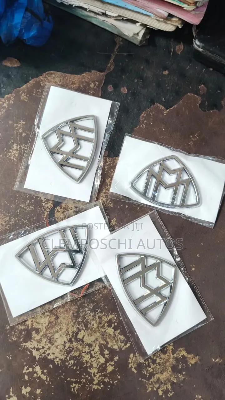 High Quality Certified Complete Brand New Maybach Emblems Logo