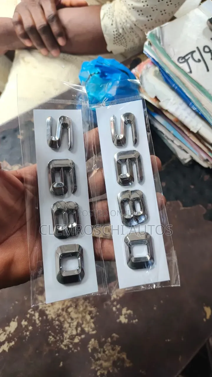 High Quality Certified Complete Brand New Maybach Emblems Logo