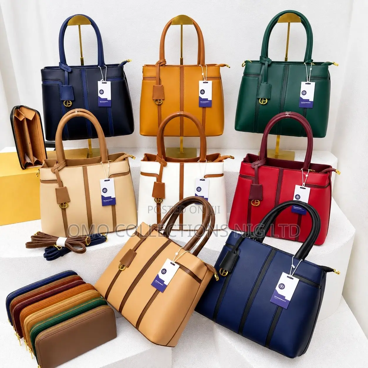 Premium Ladies’ Designer Handbag With Matching Purse – Luxury Style