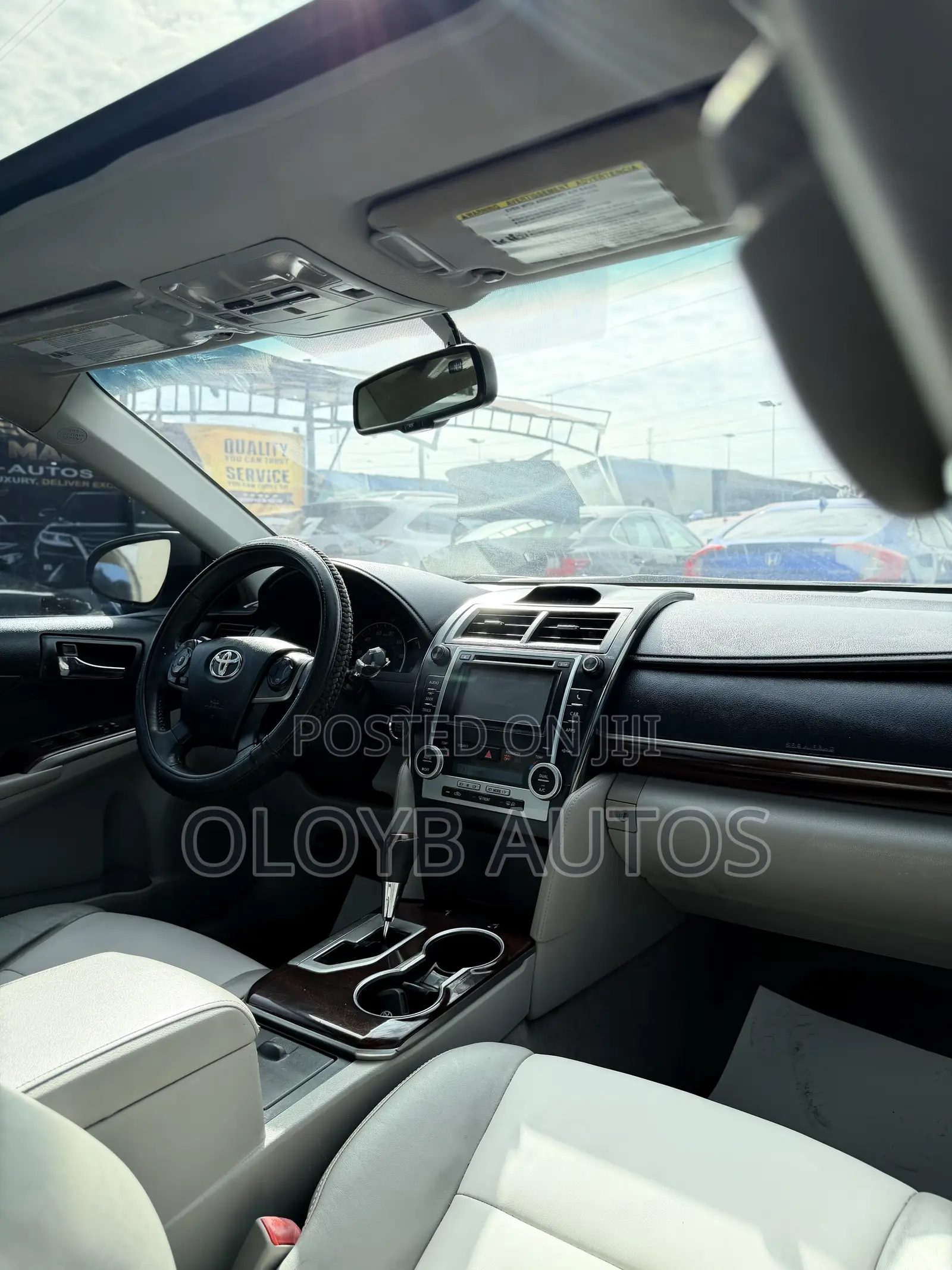 Toyota Camry XLE 4dr Sedan (2.5L 4cyl 6A) 2013 Blue