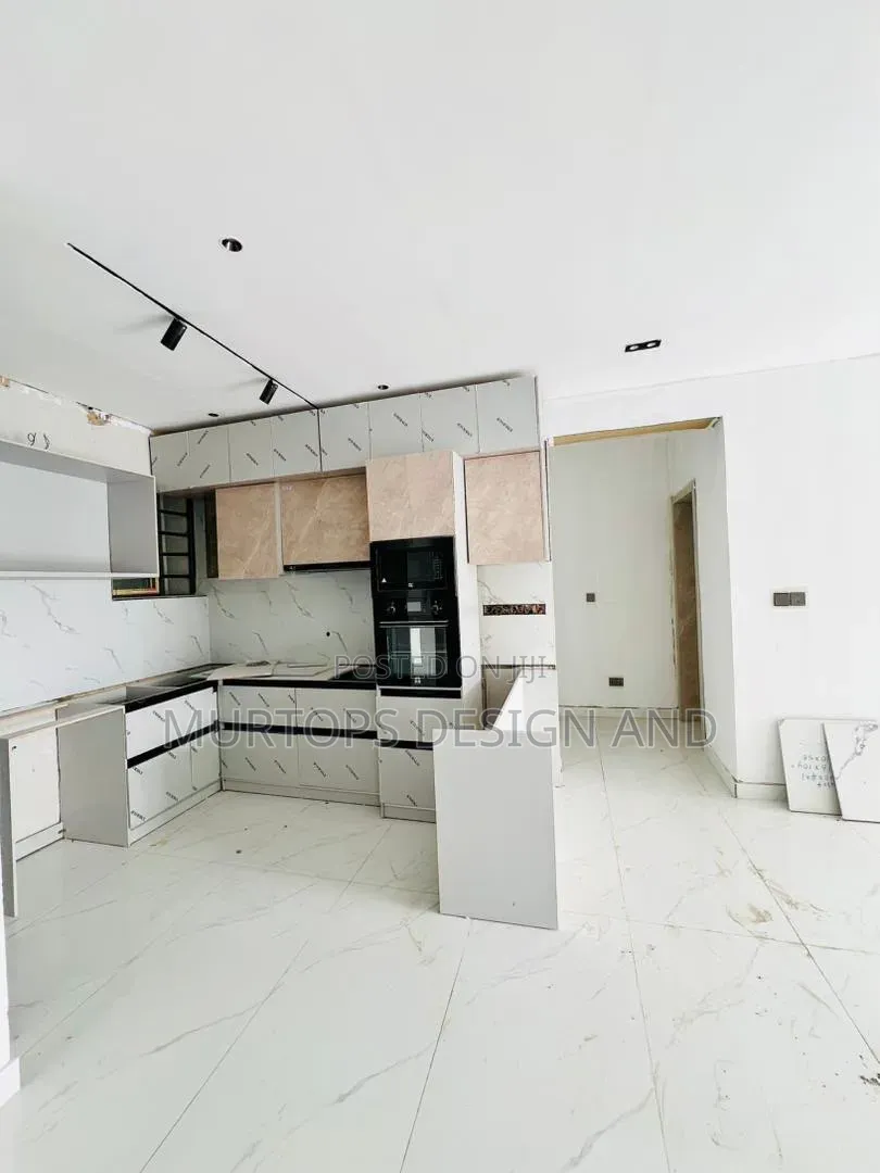 5bdrm Duplex in Royal Pine, Lekki Phase 2 for rent