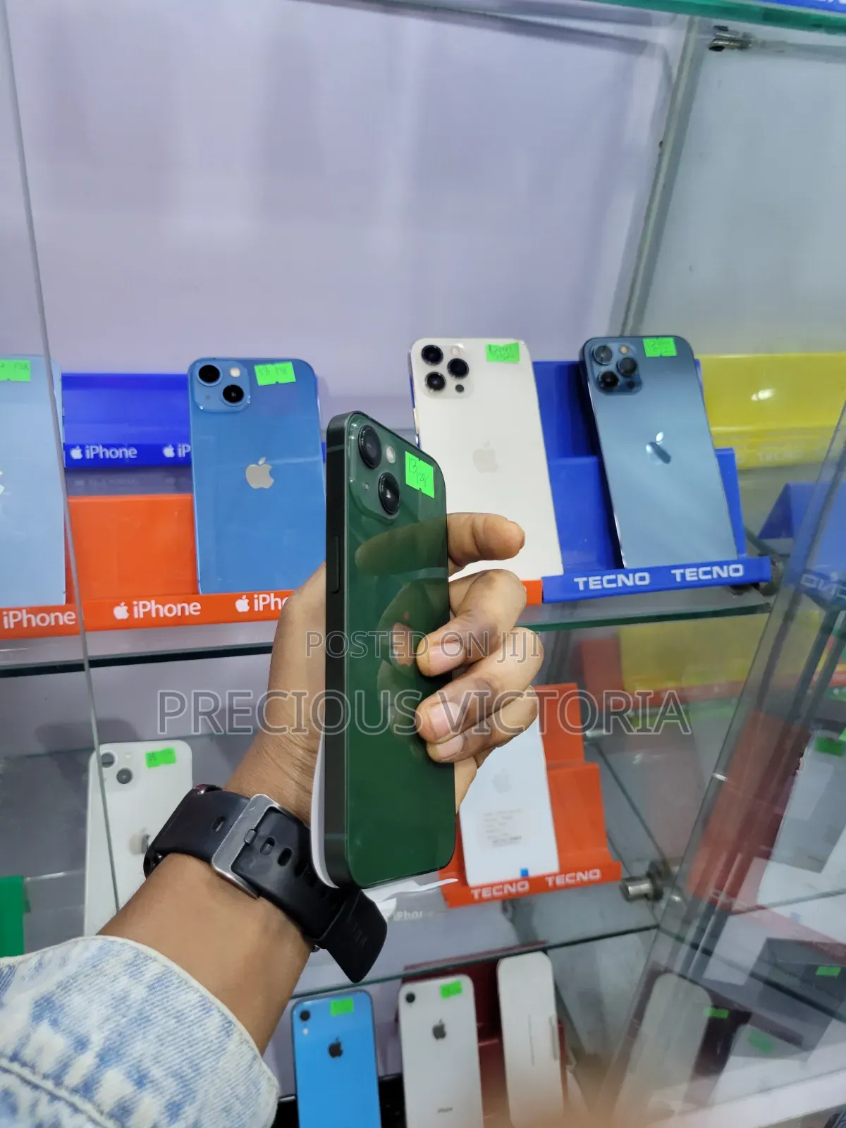 Apple iPhone 13 128 GB Green
