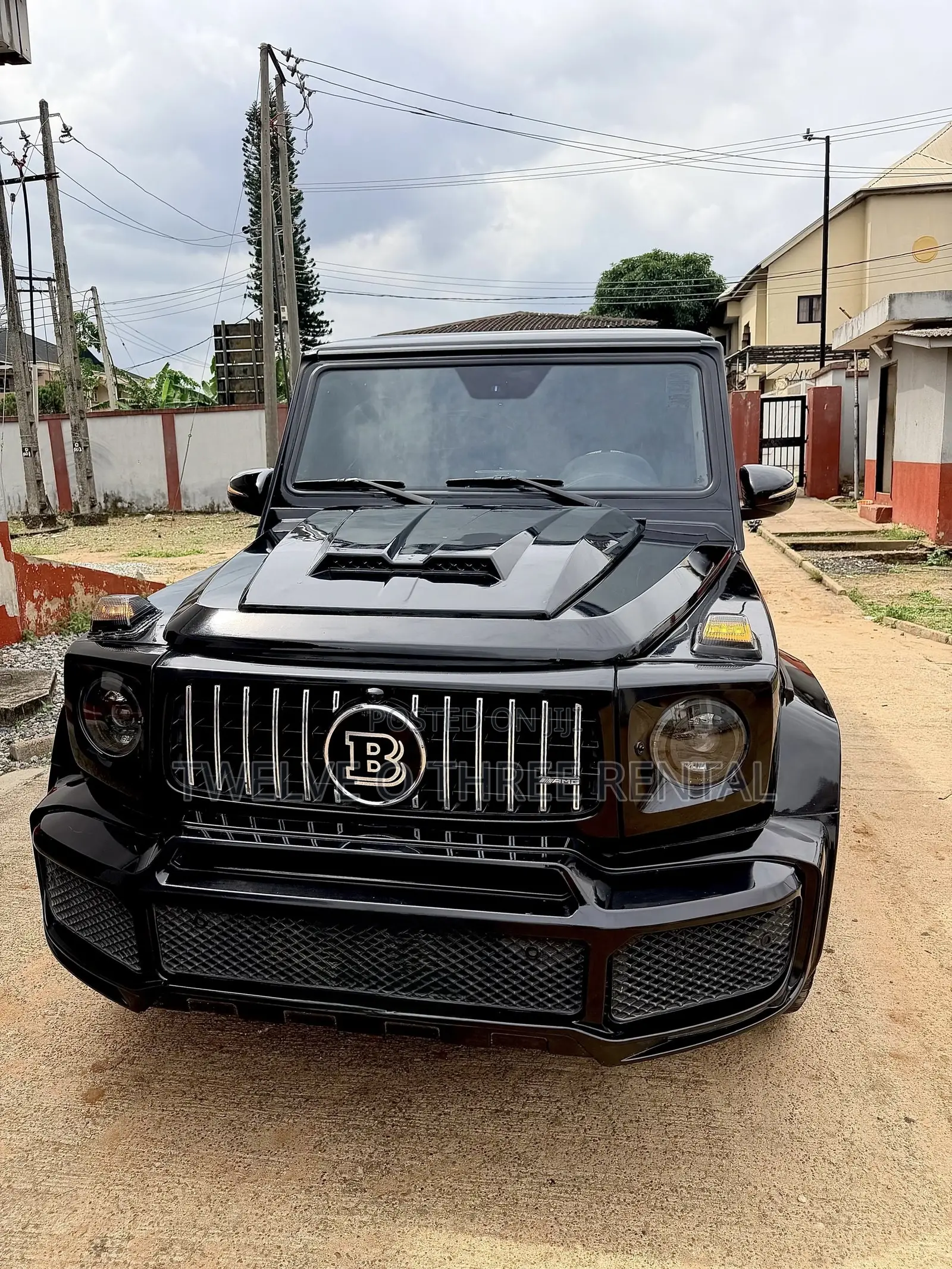 Mercedes-Benz G-Wagon Available for Hire