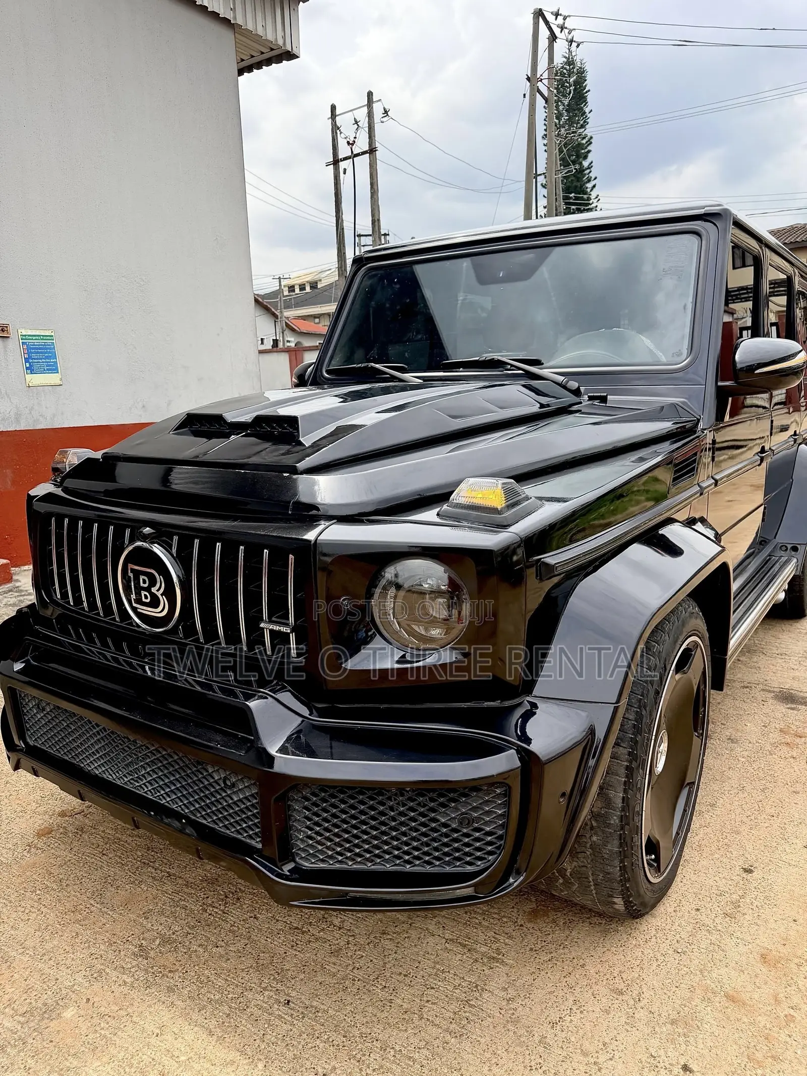 Mercedes-Benz G-Wagon Available for Hire