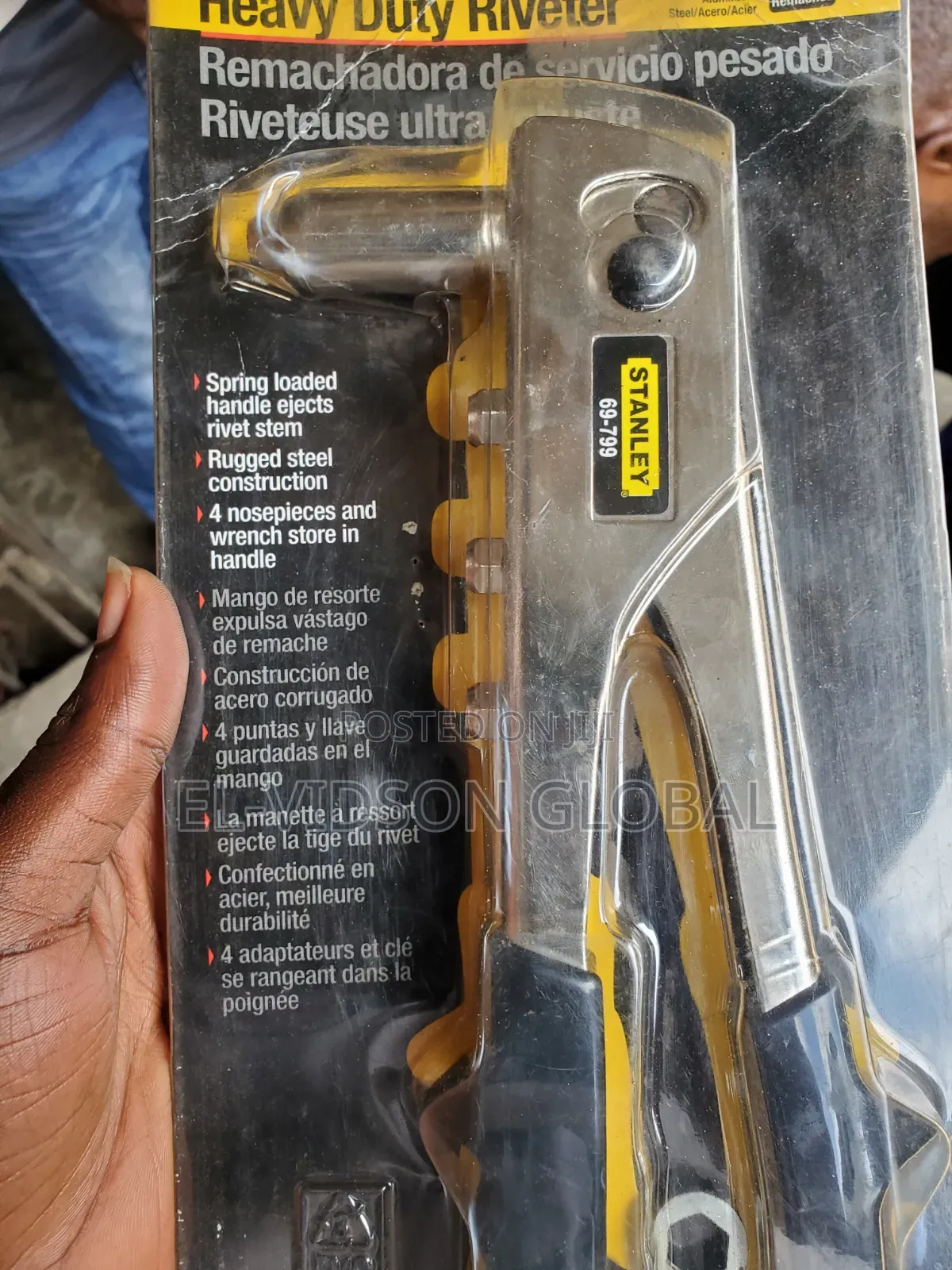 Heavy-Duty Rivet