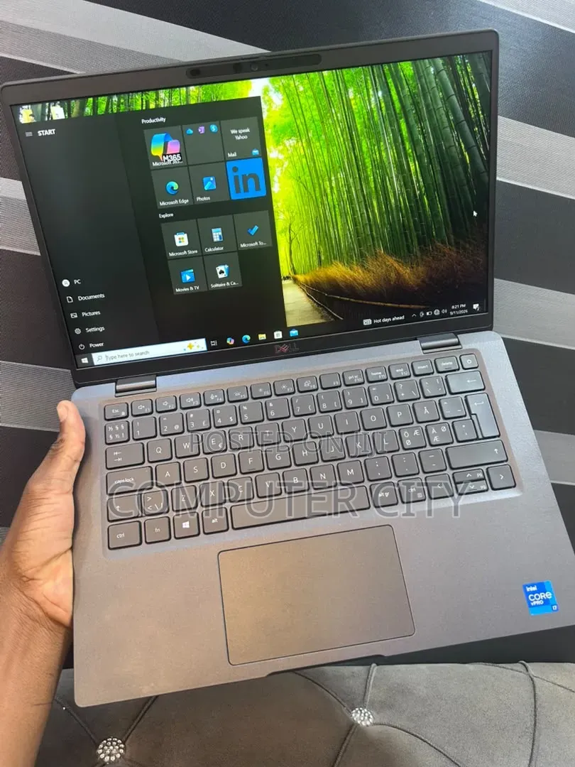 Laptop Dell Latitude 7420 32GB Intel Core i7 SSD 512GB
