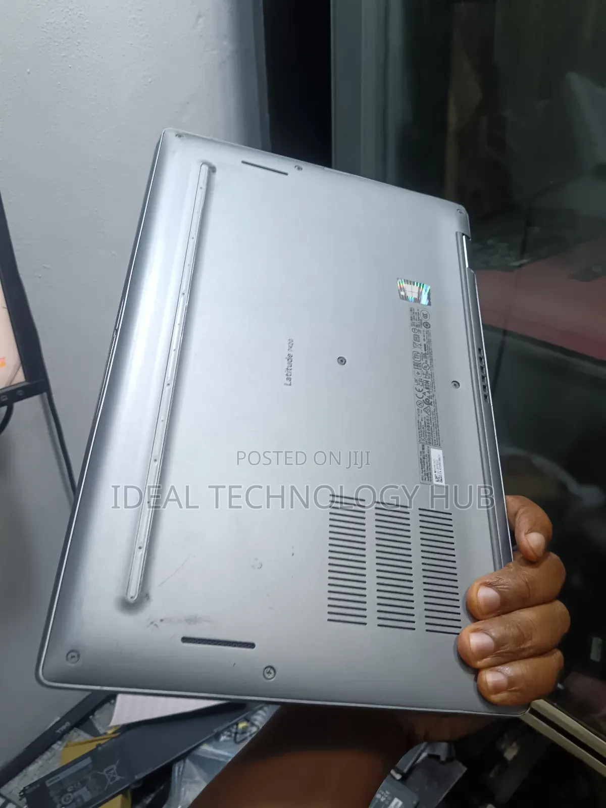 Laptop Dell Latitude 7420 16GB Intel Core i7 SSD 256GB