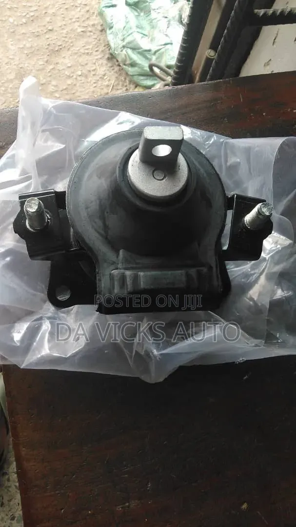 Rear Engine Mounting /Seating for 2003-2006 Honda Accord