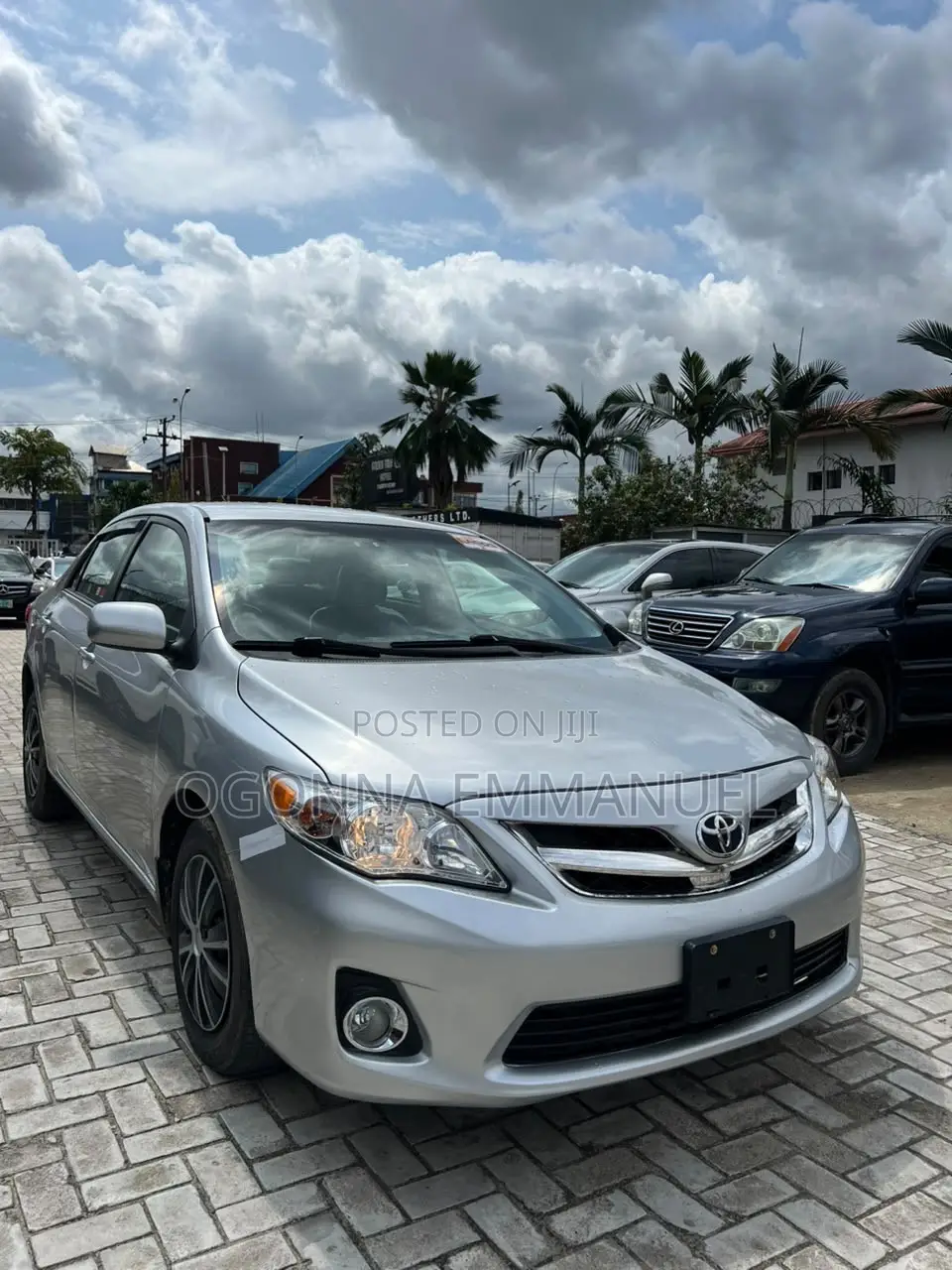 Toyota Corolla 2011 Silver
