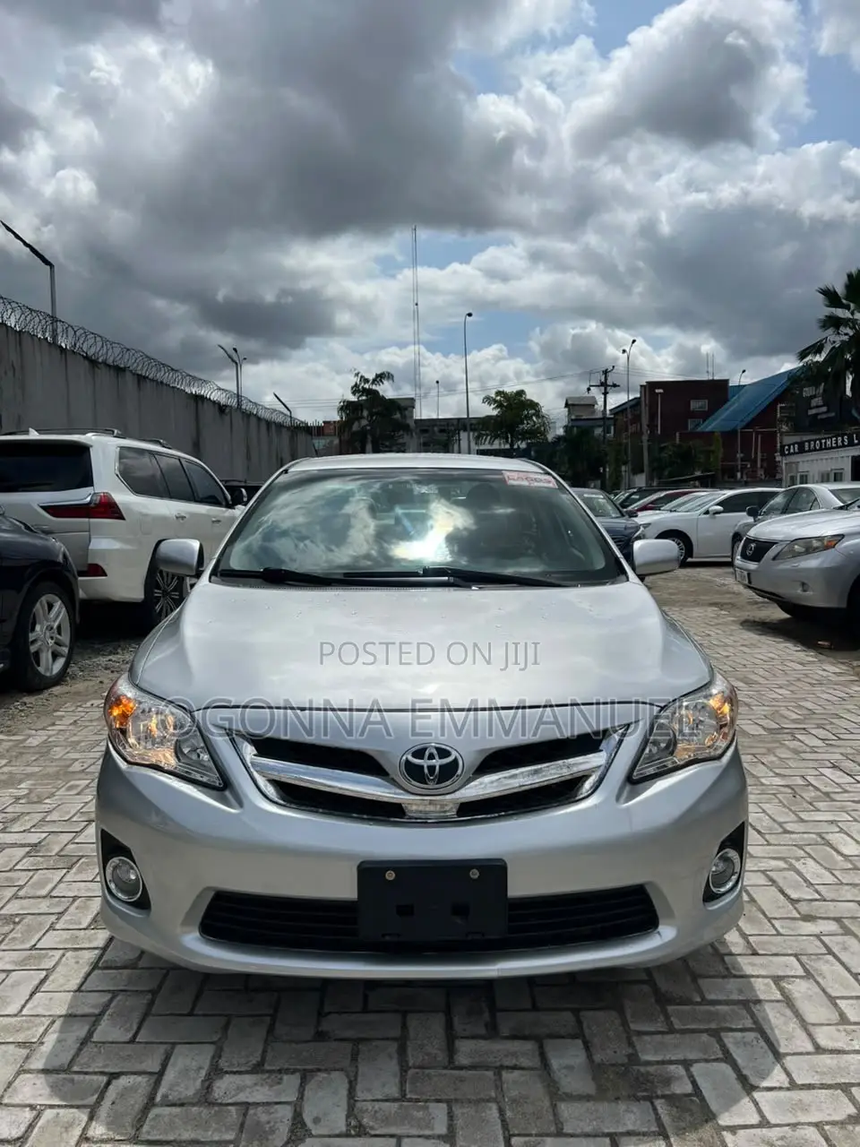 Toyota Corolla 2011 Silver