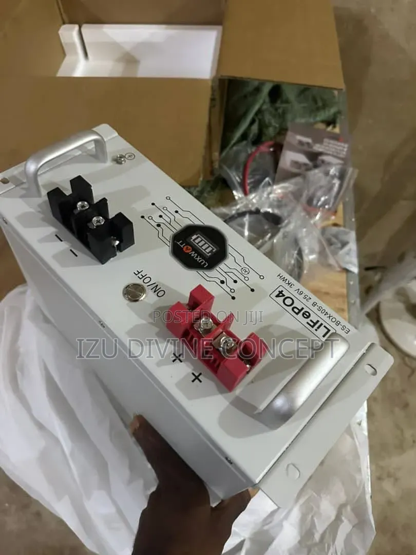 3kwh 25.6v Luxwatt Lithium Ion Batteries