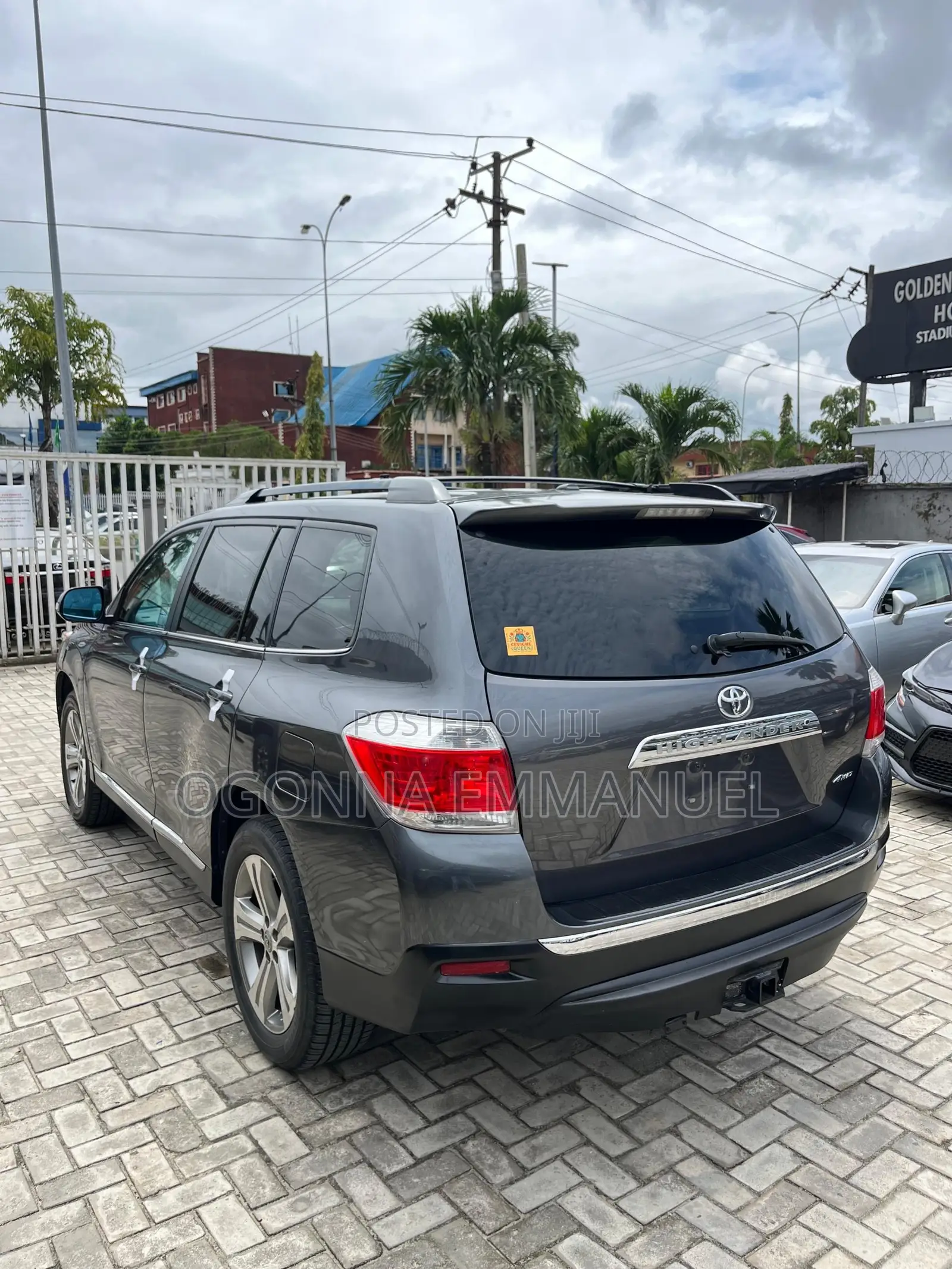 Toyota Highlander Limited 2011 Gray
