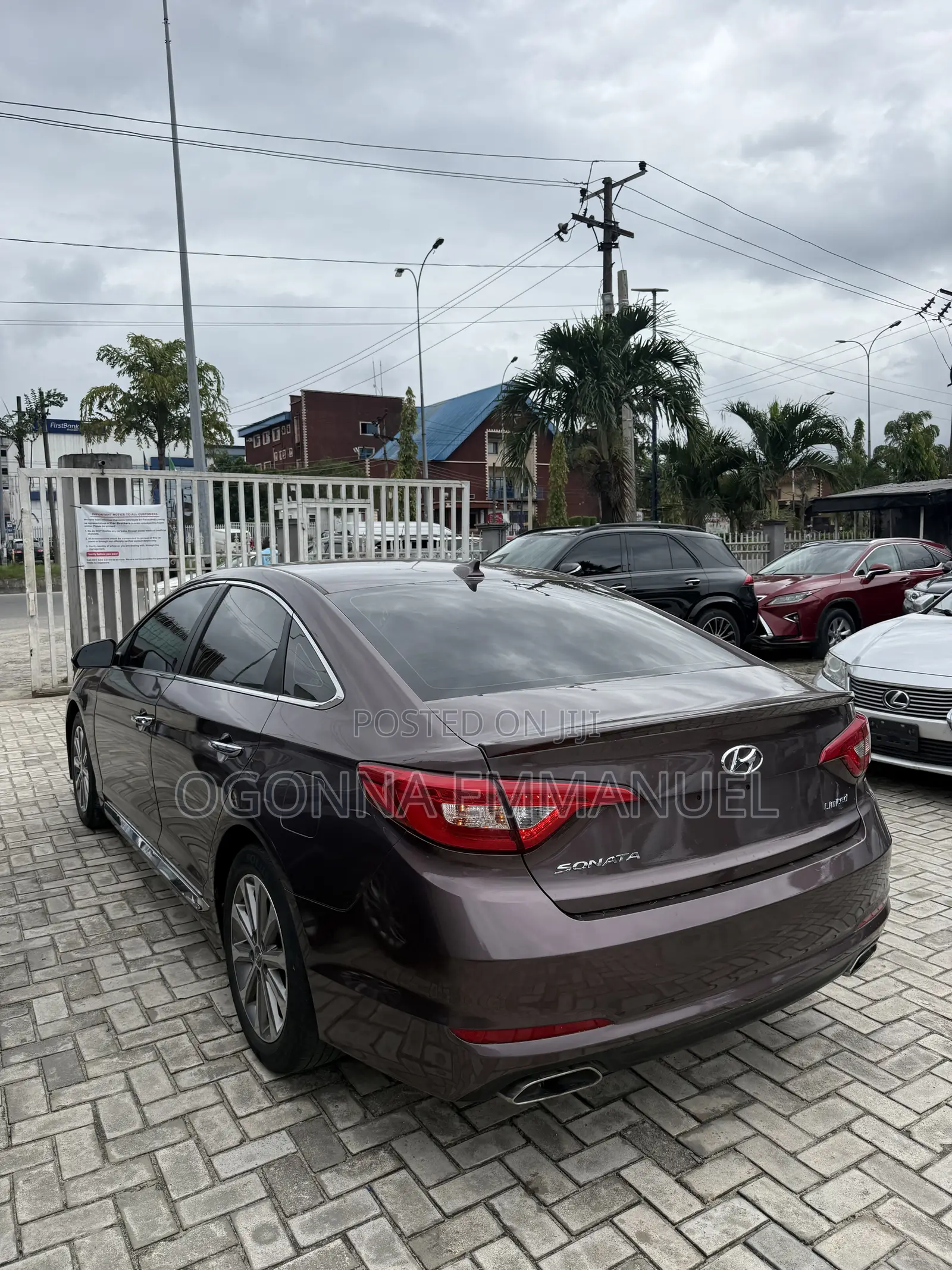 Hyundai Sonata Limited Sedan FWD (2.4L 4cyl 6A) 2017 Brown