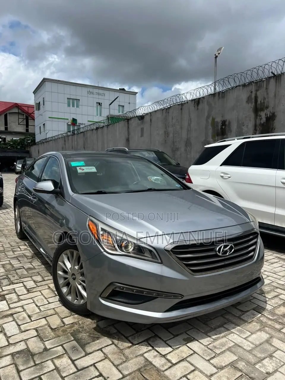 Hyundai Sonata Limited Sedan FWD (2.4L 4cyl 6A) 2016 Silver