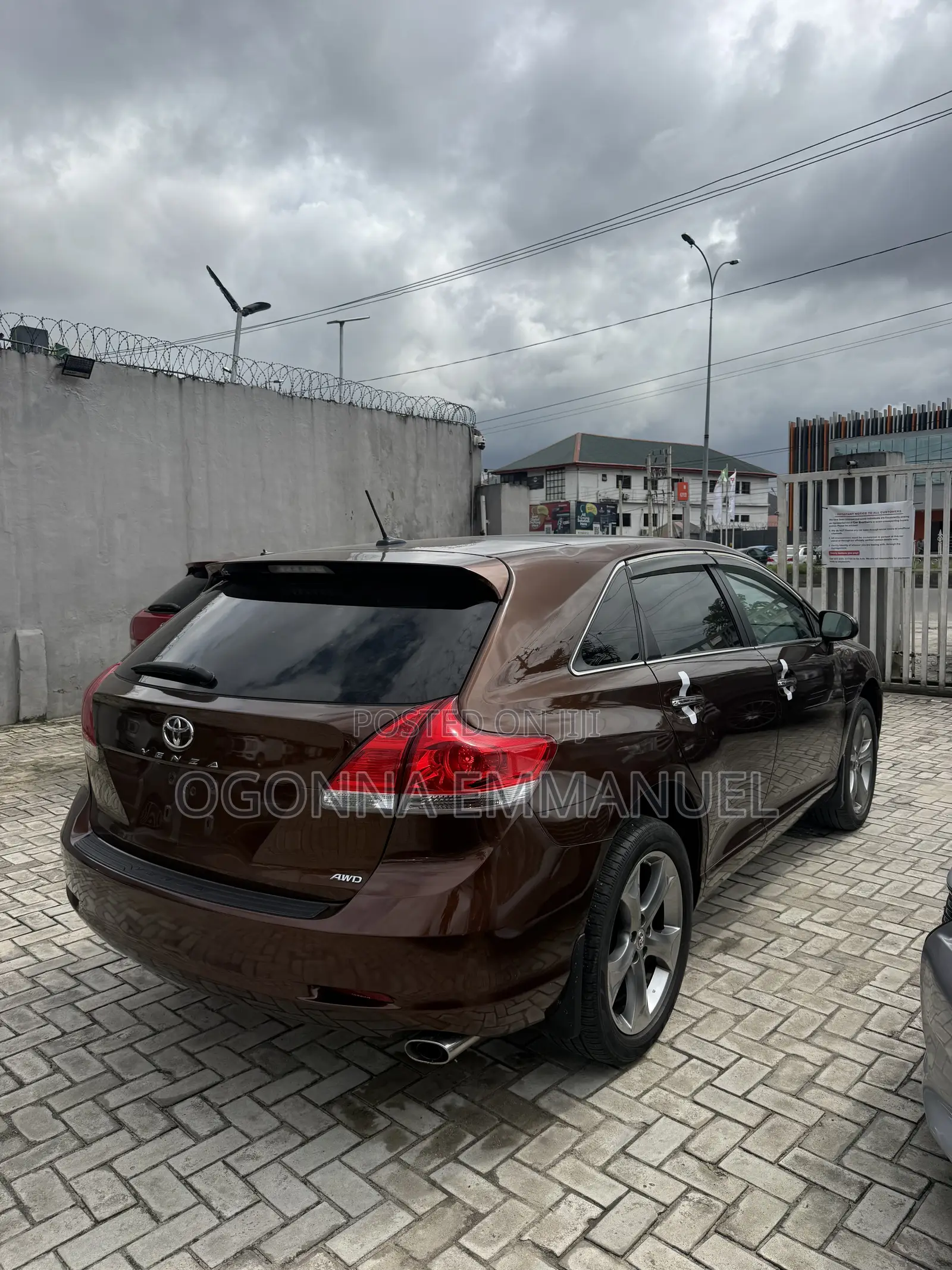 Toyota Venza 2012 Brown