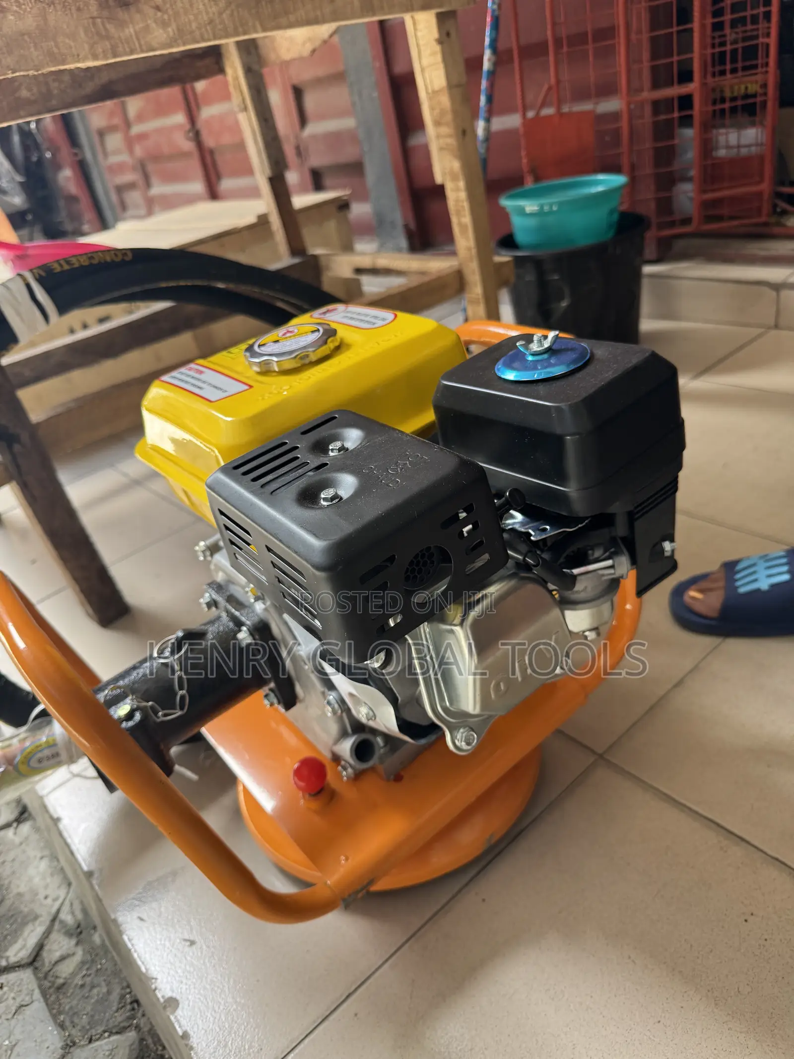 Honda 5.0hp Petrol Concrete Vibrator With Flexible Shaft