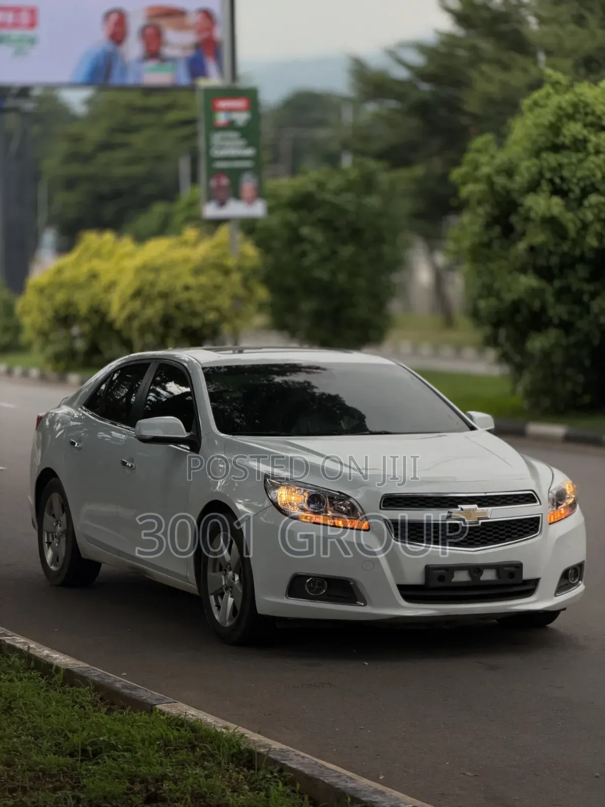 Chevrolet Malibu 2012 White