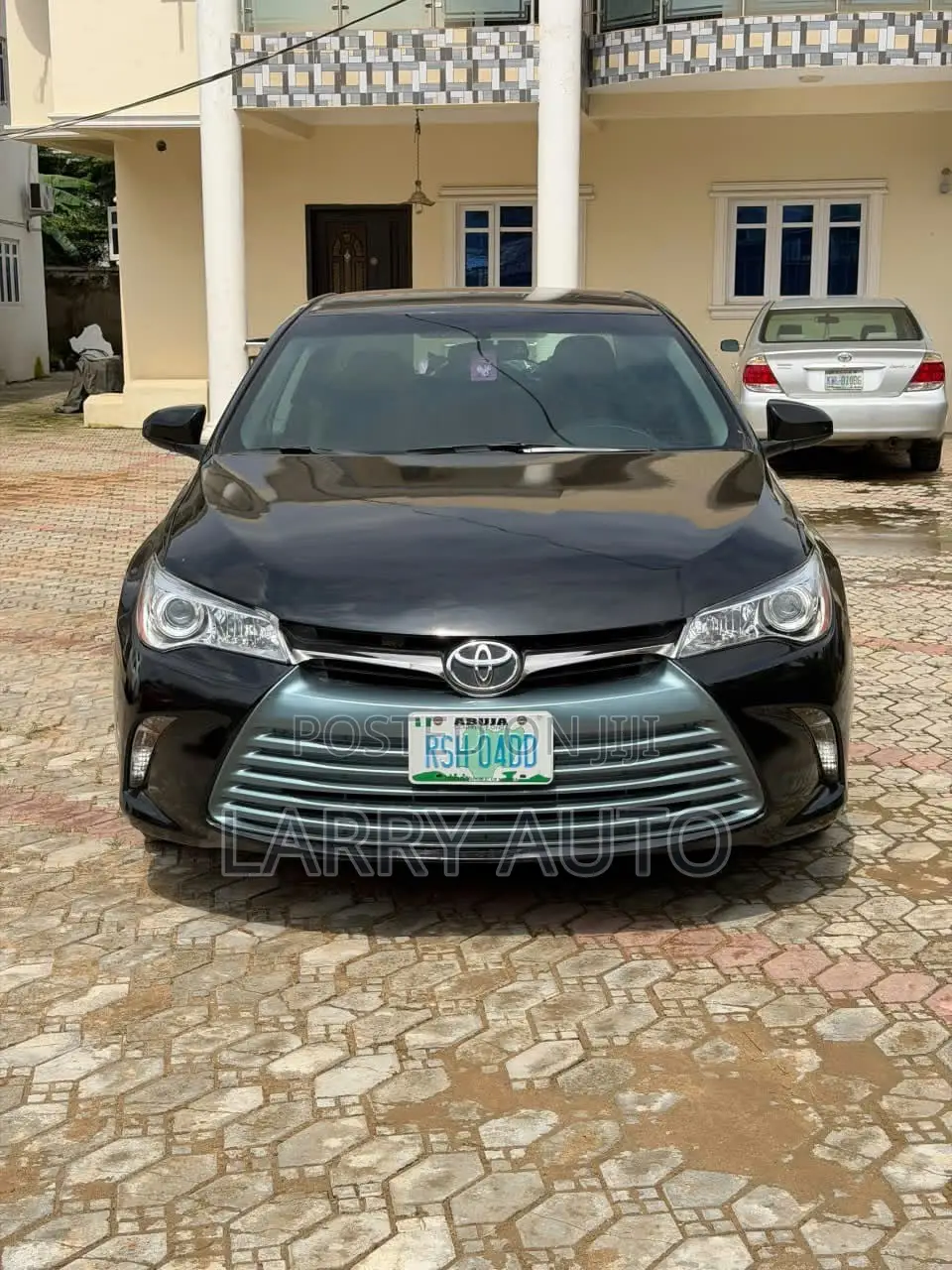 Toyota Camry 2016 Black