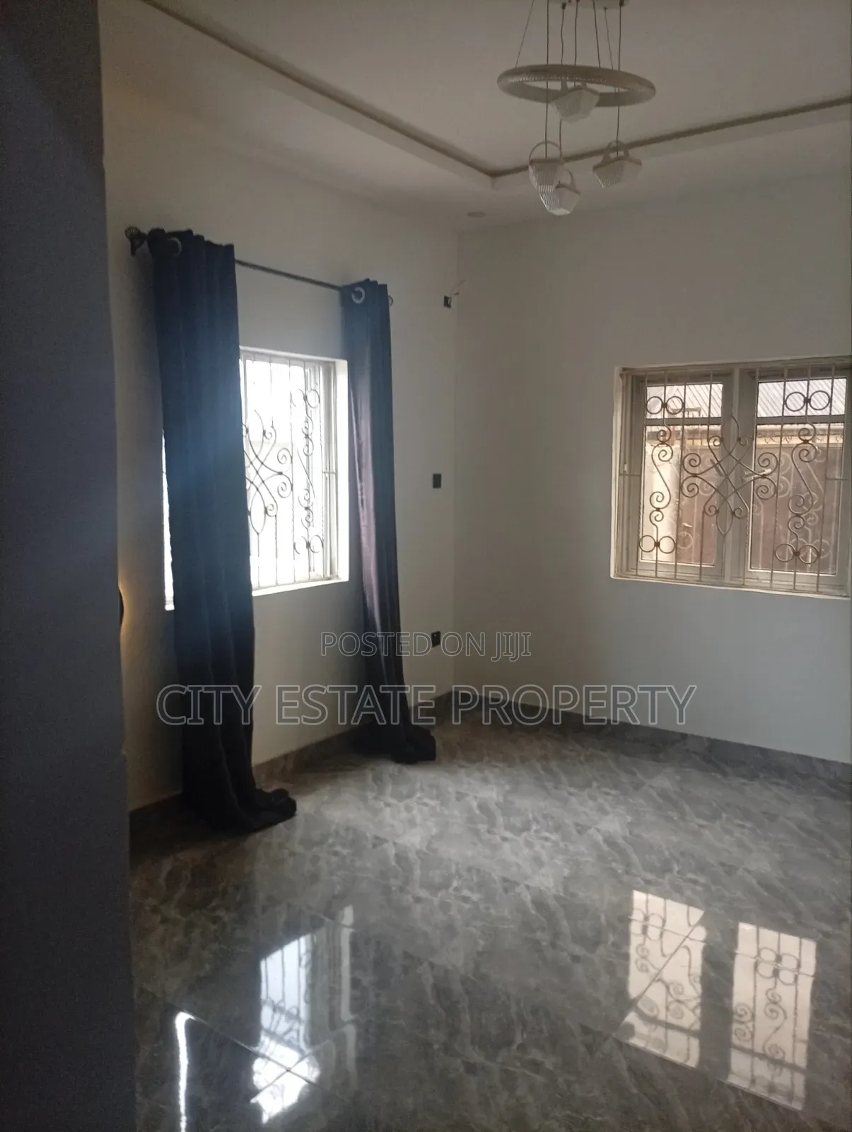 2bdrm Block of Flats in Peace Estate, Rukpokwu for rent