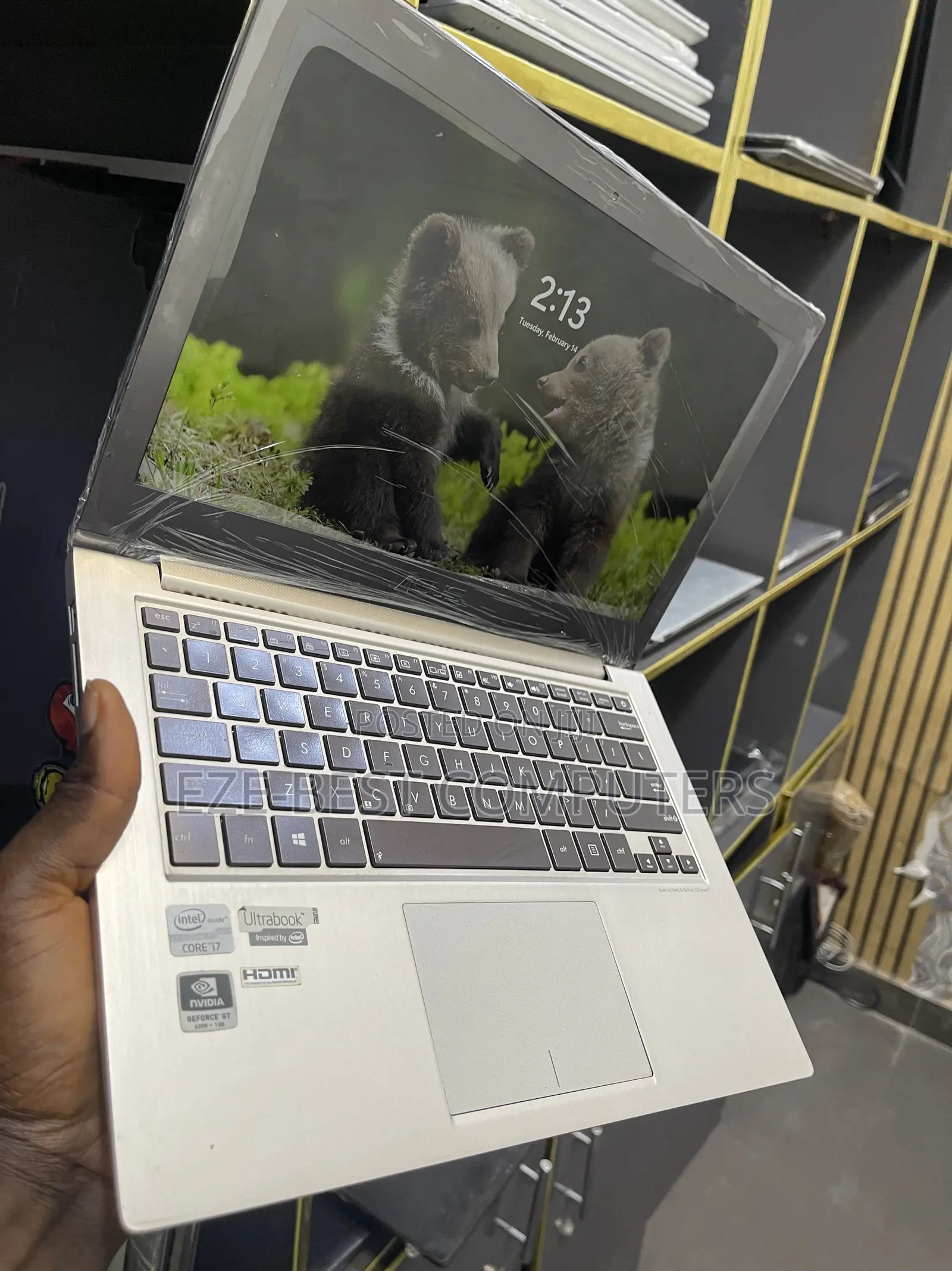 Laptop Asus ZenBook UX32A 12GB Intel Core i7 SSD 128GB