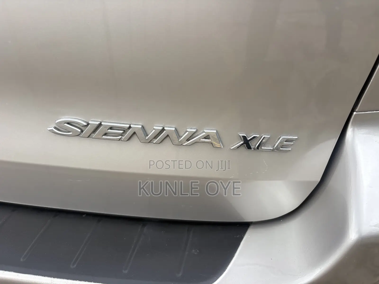 Toyota Sienna XLE FWD 2009 Beige