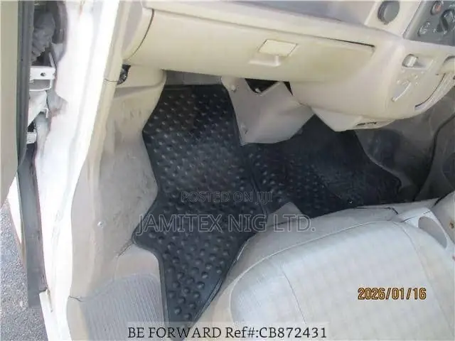 Suzuki Every 2009 White