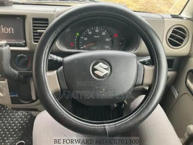Suzuki Every 2009