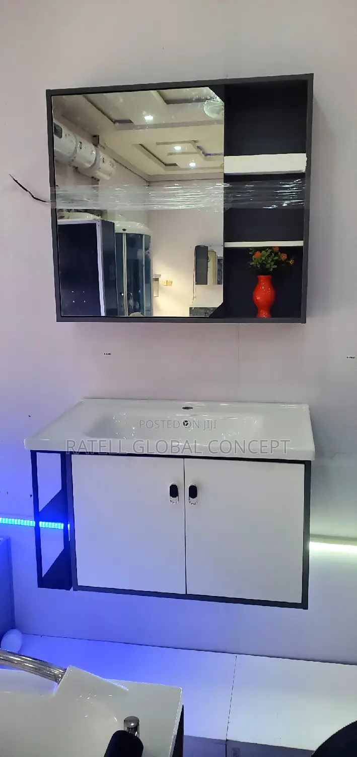 Cabinet Wash Basin Set With Side Storage
