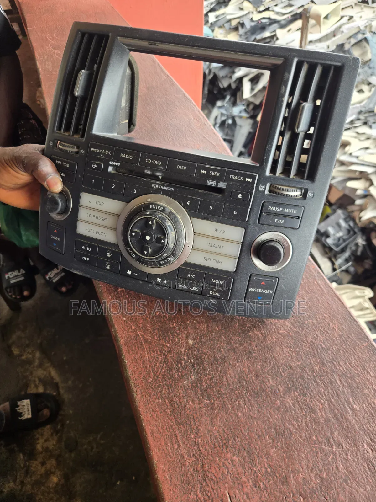 AC Invent Radio Car Stereo Infinite 35 2015/2017