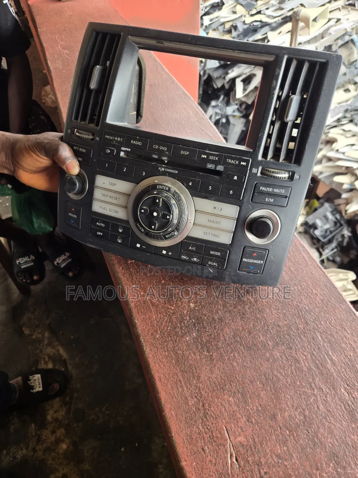 AC Invent Radio Car Stereo Infinite 35 2015/2017