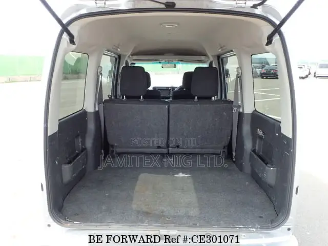 Daihatsu Hijet 2013 Silver