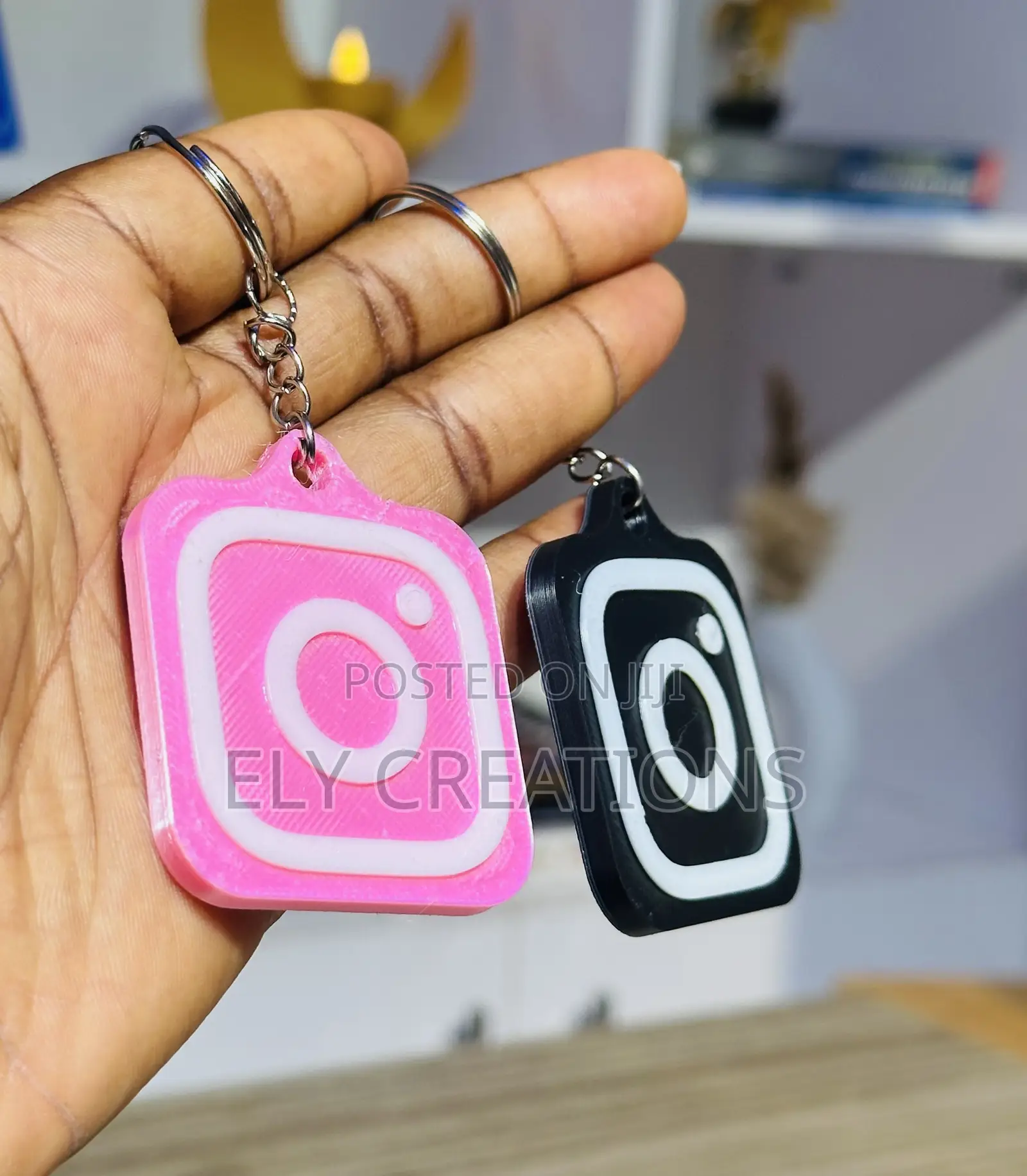 NFC Instagram Keychain