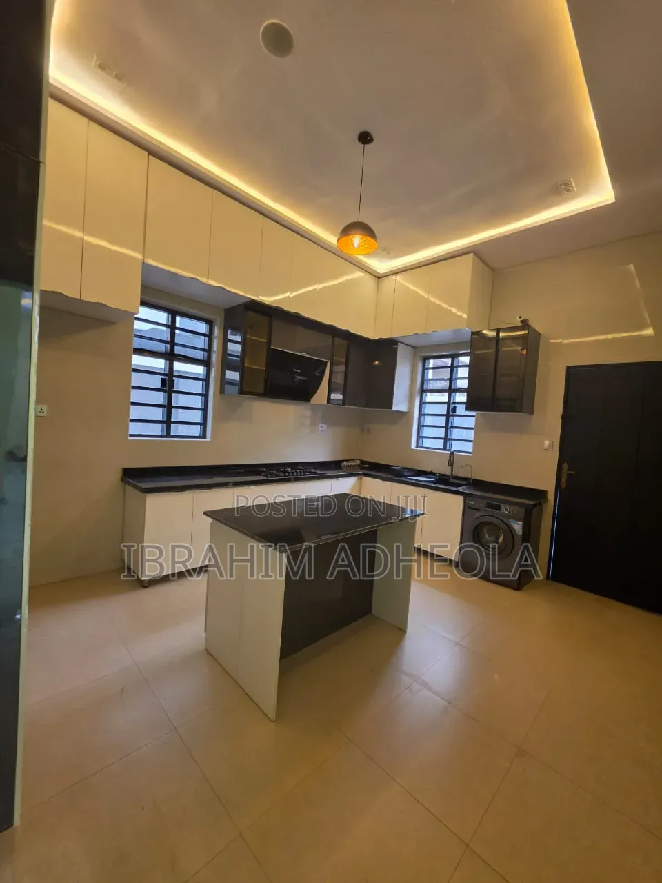 5bdrm Duplex in Omole Phase2 for rent