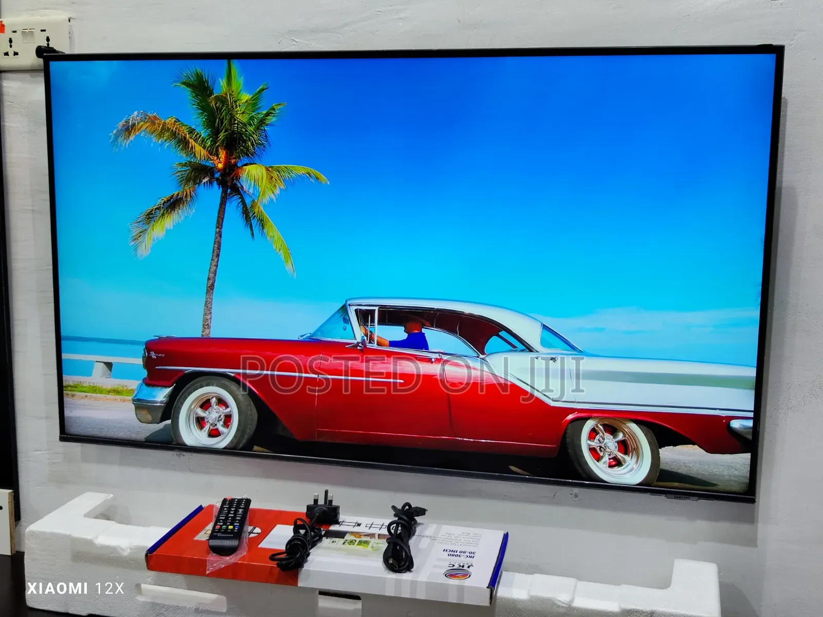 Samsung 50 inches Crystal Uhd 4k HDR Bezel-Less Screen 2023 AirSlim Smart TV
