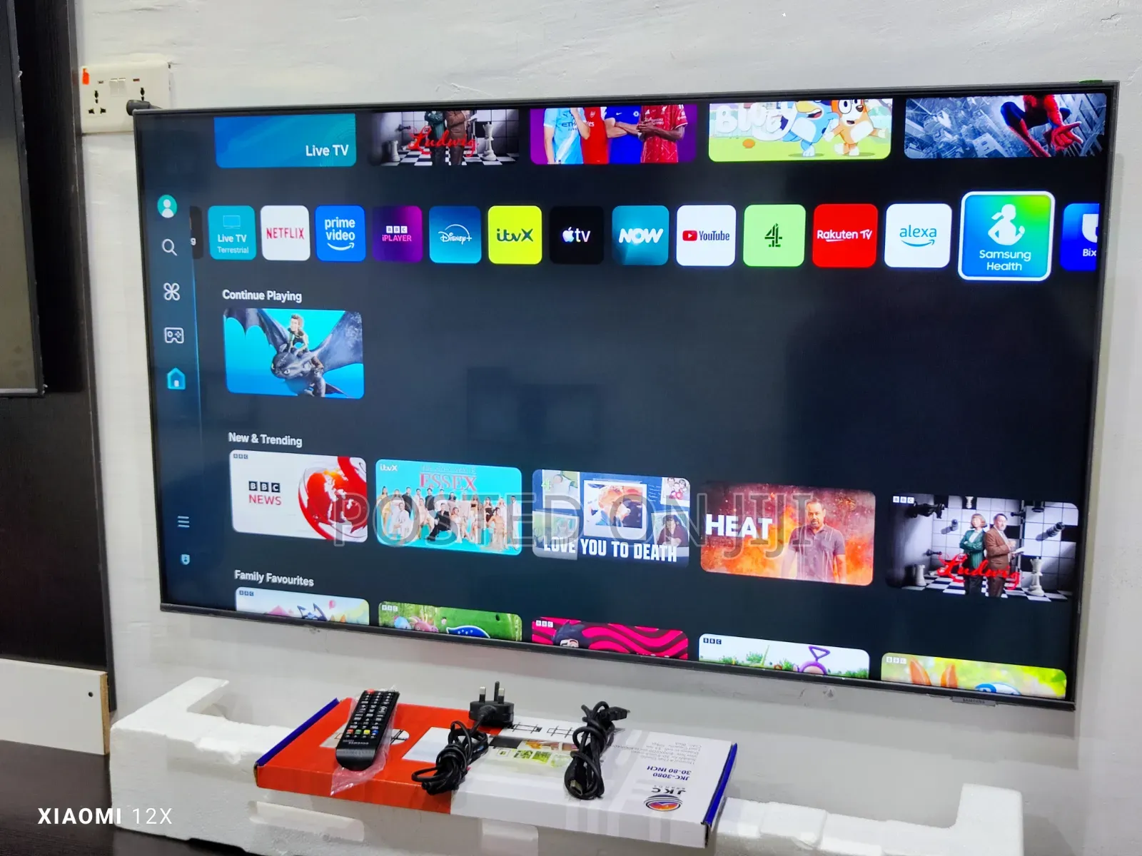 Samsung 50 inches Crystal Uhd 4k HDR Bezel-Less Screen 2023 AirSlim Smart TV
