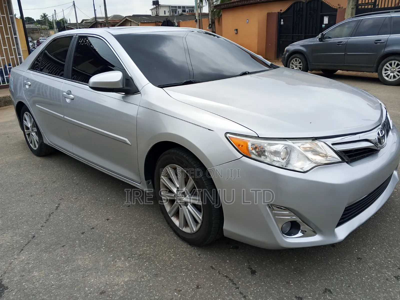 Toyota Camry 2013 Silver