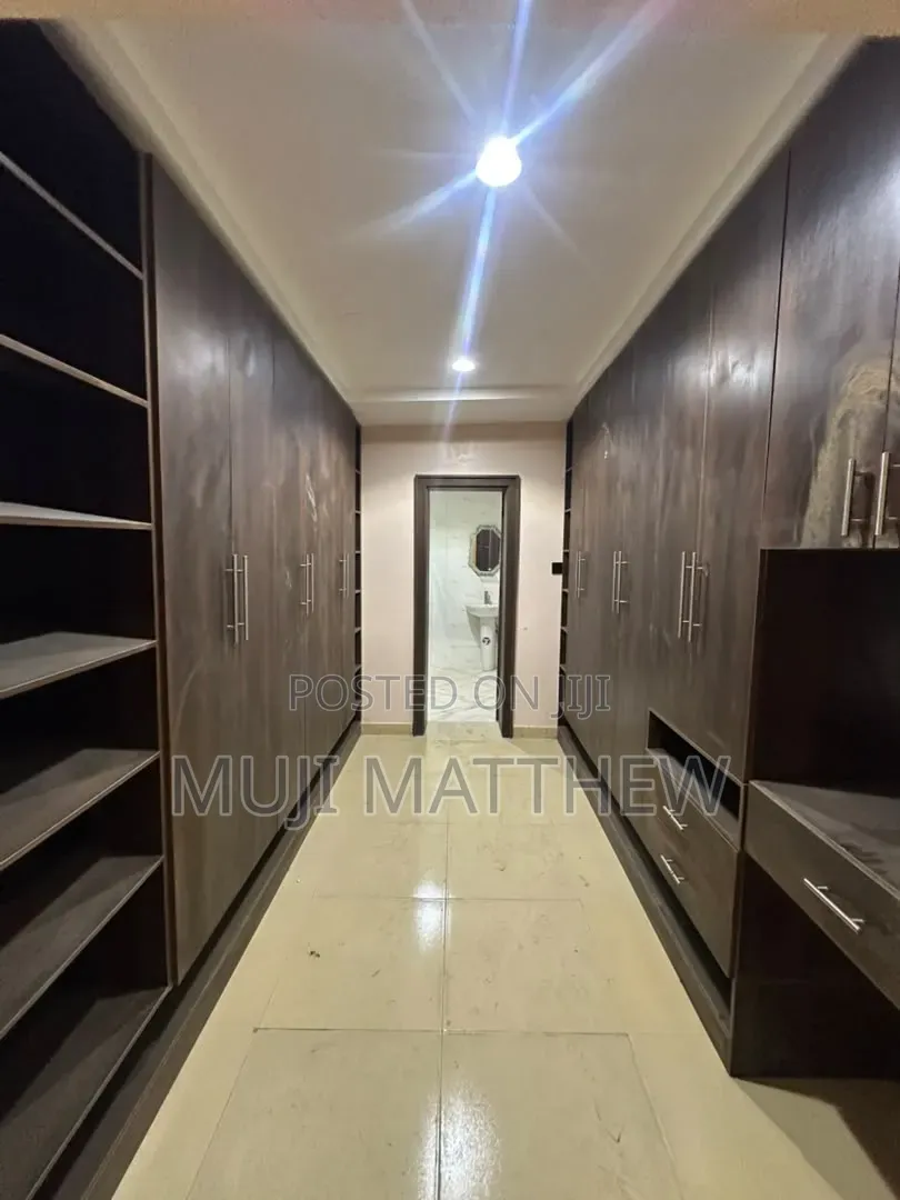 6bdrm Duplex in Asokoro for rent